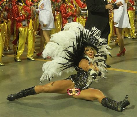 mulheres peladas no carnaval Search